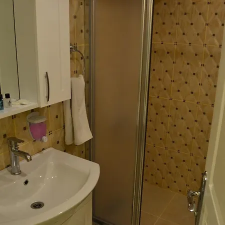 S. Sophia - Cemberlitas Hotel 3*
